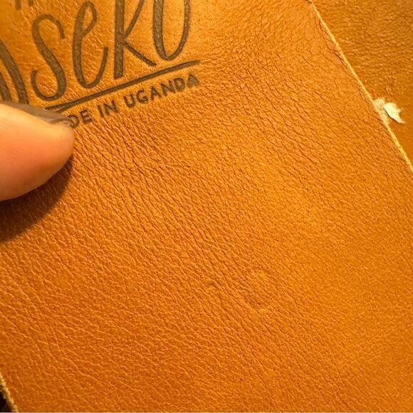 Sseko Gold Leather Cross Slide Sandals Size 10 - Picture 6 of 7